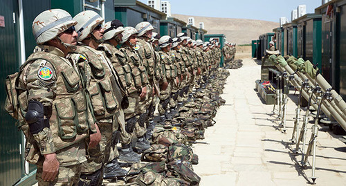 Parade in the Azerbaijani army. Photo http://mod.gov.az/ru/foto-arhiv-045/?gid=18741