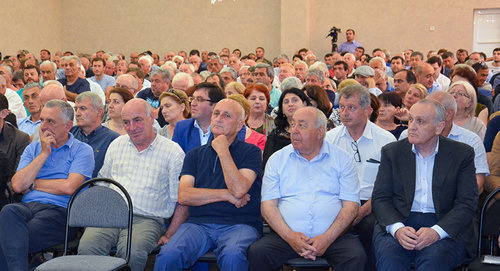 The 9th congress of the political party "Amtsakhara". Photo by Sputnik Robert Jopua
http://sputnik-abkhazia.ru/Abkhazia/20170629/1021355756/delegaty-sezda-amcaxara-prinyali-rezolyuciyu.html