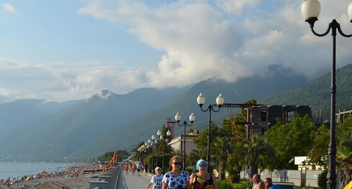 Embankment of Gagra. Photo from the site of the Ministry of Resorts and Tourism in Abkhazia