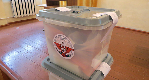 Ballot box, Nagorno-Karabakh. Photo by Alvard Grigoryan for the Caucasian Knot'. 