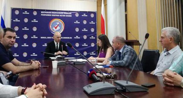 Roundtable on results of elections in North Ossetia. Photo by Emma Marzoeva for the Caucasian Knot. 