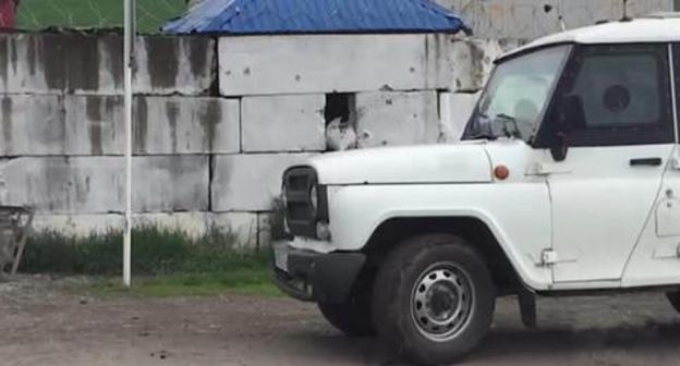 At the site of attack on the police post in Malgobek, May 12, 2017. Photo: press service of Ministry of Internal Affairs.