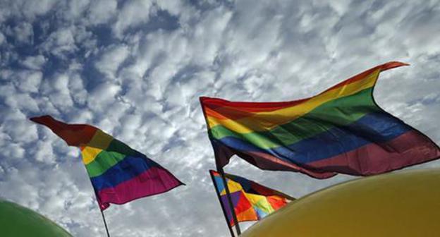 Rainbow flags. Photo: https://www.svoboda.org/a/28496059.html