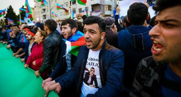 Participants of opposition rally in Baku, October 28, 2017. Photo by Aziz Karimov for the Caucasian Knot. 