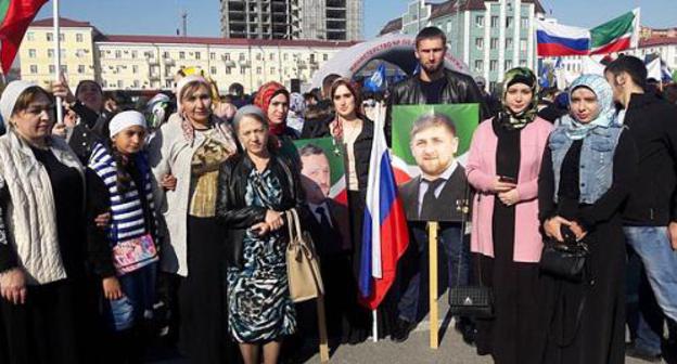 The staff of the medical clinic No. 1 at the rally on the Day of National Unity on November 4, 2017. Photo: www.instagram.com/p/BbEPeaEDP-U