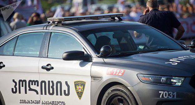 Police car in Tbilisi. Photo: © Sputnik / Alexander Imedashvil https://sputnik-georgia.ru/incidents/20171024/237894978/Specoperacija-v-Tbilisi-predjavleni-obvinenija.html