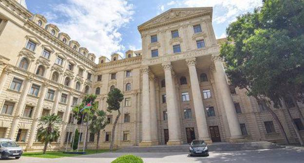 Azerbaijani Ministry of Foreign Affairs in Baku. Photo: Sputnik / Murad Orujov
https://ru.sputnik.az/politics/20171205/413047705/gruzija-azerbajdzhan-diplomaticheskoe-otnoshenija-memedjarov-dzhanelizde.html
