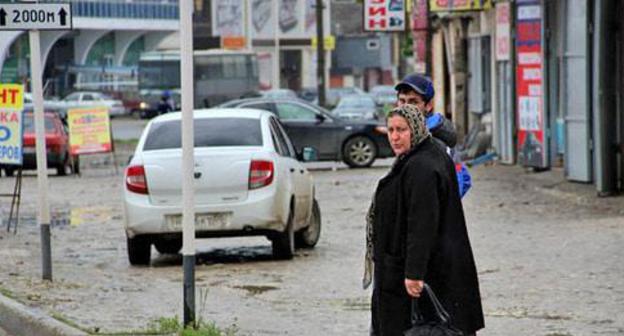 Residents of Khasavyurt, Dagestan. Photo by Magomed Magomedov for the Caucasian Knot. 