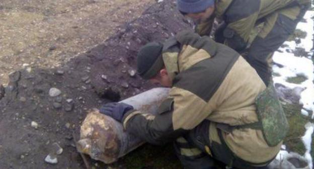 In the capital of Chechnya, experts have defused an unexploded bomb, which had been lying underground for more than 20 years. Photo by the press service of the Russian MfE for Chechnya http://95.mchs.gov.ru/pressroom/news/item/6213215/