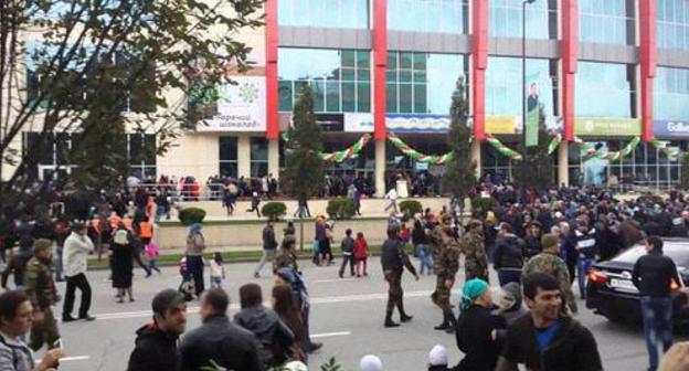 Shopping centre "Grand Park" in Grozny. Screenshot of video posted by user Mansur https://www.youtube.com/watch?v=rP8inQ1H_Ks