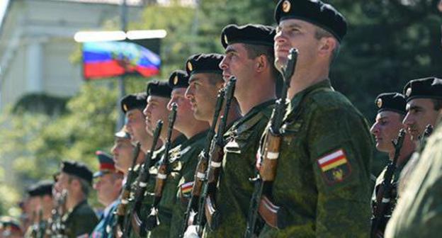 Soldiers of South-Ossetian army. Photo: Sputnik / Ada Bagian