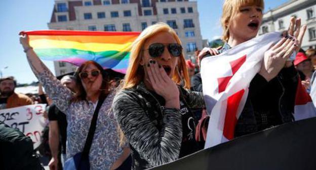 Rally of the LGBT activists. Tbilisi, May 17, 2017. Photo: REUTERS/David Mdzinarishvili