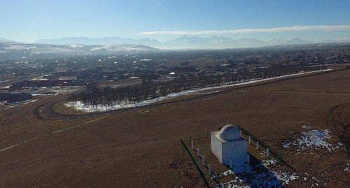 A view of the rural settlement of Plievo from the mausoleum of Borg-Kash. Photo by Targimov