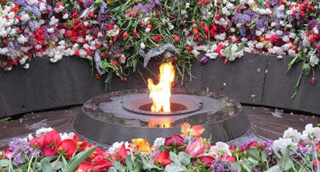 The 100th anniversary of the Armenian Genocide. The Tsitsernakaberd Memorial Museum. Photo by Tigran Petrosyan for the "Caucasian Knot"