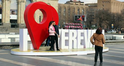 People in the streets of Yerevan, March 1, 2018. Photo by Armine Martirosyan for the Caucasian Knot. 