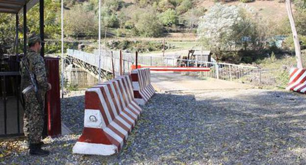 The border between Georgia and South Ossetia. Photo © Sputnik / Dzhulietta Kozaty https://sputnik-ossetia.ru/South_Ossetia/20150525/126276.html