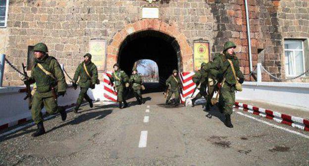 Soldiers of the 102nd Russian military base in Armenia. Photo: press service of the Southern Military District.