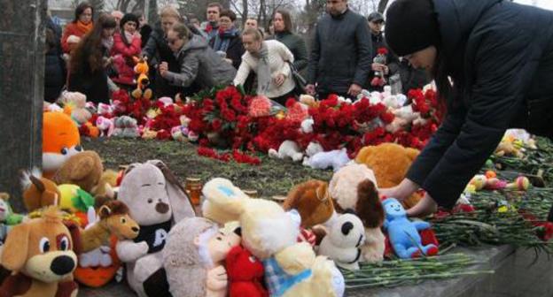 Mourning event in memory of victims of fire in Kemerovo, Rostov-on-Don. Photo by Konstantin Volgin for the Caucasian Knot. 