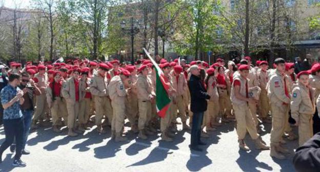 A march in the center of Grozny. Its participants are students and youth activists. Photo by the "Caucasian Knot" correspondent