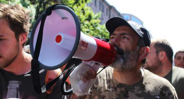 Leader of protest movement Nikol Pashinyan. Photo by Tigran Petrosyan for the Caucasian Knot