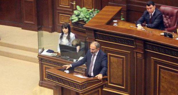 Nikol Pashinyan at the Parliament meeting, May 8, 2018. Photo by Gor Aleksanyan for the Caucasian Knot. 