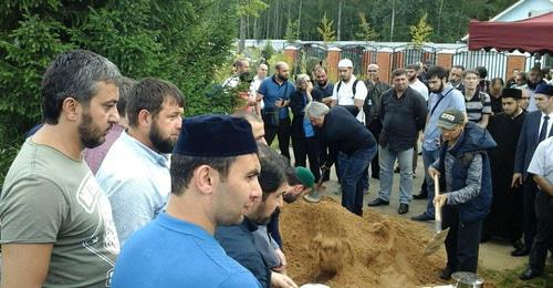 The funeral of the journalist Orkhan Djemal. Moscow, August 7, 2018. Photo by the "Caucasian Knot" correspondent