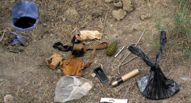 Hideout with ammunition. Photo: http://nac.gov.ru/kontrterroristicheskie-operacii/v-dagestane-obnaruzhen-banditskiy-taynik.html