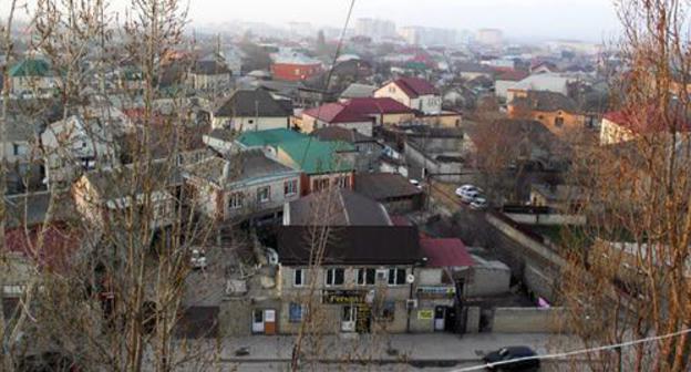 Takho-Godi Street in Makhachkala, Photo: Abdula, http://mahachkala.dibi.ru/mahachkala/content/34593034