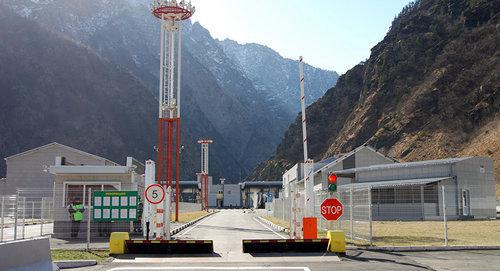 Verkhniy Lars checkpoint. Photo: Sputnik / Vladimir Ivanov, https://sputnik-ossetia.ru/North_Ossetia/20180207/5779800.html