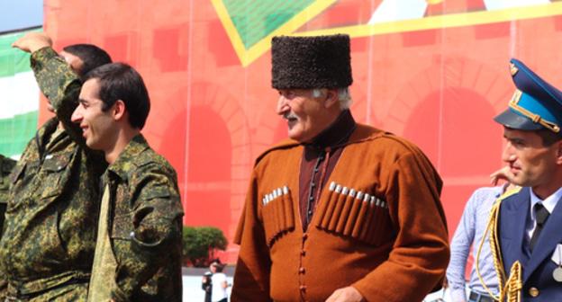 Participants of a military parade in Sukhumi. Photo by Dmitry Stateynov for the "Caucasian Knot"