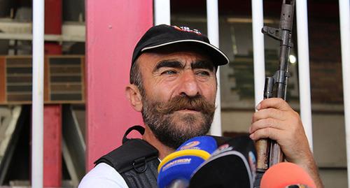 Pavel Manukyan at a press conference in the seized building of the patrol-and-post police service. Yerevan, July 2016. Photo by Tigran Petrosyan for the "Caucasian Knot"