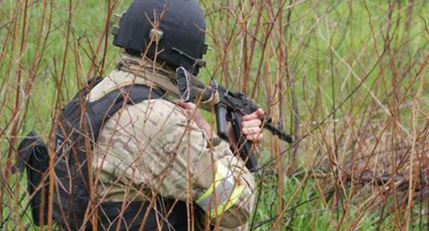 A law enforcer. Photo by the press service of Russia's Anti-Terrorism Committee http://nac.gov.ru