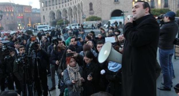 Participants of the protest action in support of Robert Kocharyan held in Yerevan. Photo by Armine Martirosyan for the "Caucasian Knot"