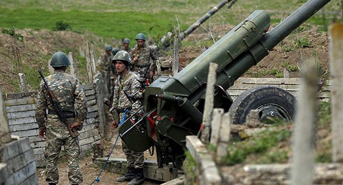 At the contact line in Nagorno-Karabakh. Photo: REUTERS/Staff