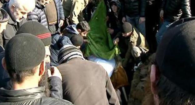 Funeral of Temirlan Machalikashvili in the village of Duisi the Pankisi Gorge (Georgia). Photo: Sputnik/STRINGER https://sputnik-georgia.ru