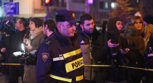 Police cordoning off explosion site in Tbilisi, January 16, 2019. Photo: STRINGER  https://sputnik-georgia.ru/reviews/20190117/243952159/Krov-zastyla-v-zhilakh---tragediya-v-Tbilisi-shokirovala-vsyu-stranu.html