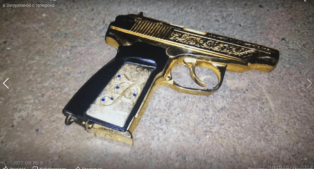 One of the pistols seized by law enforcers during Murad Saidov's detention. Screenshot of a photo on Alexander Talipov's page on Facebook https://www.facebook.com/alexandr.talipov/posts/2107335269360707