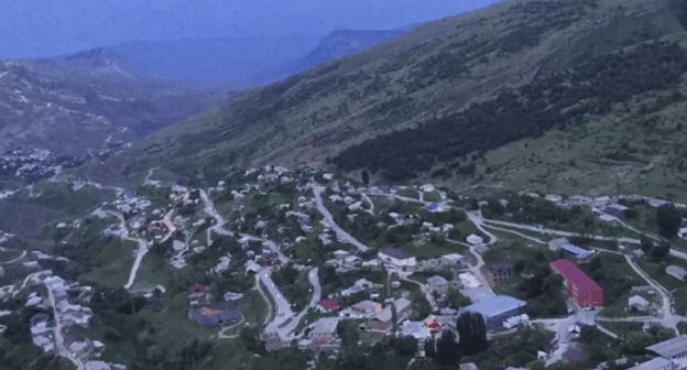 Village of Mekhelta in Gumbetovsky District of Dagestan. Screenshot from video posted by user 'Jamaica Rasulov on YouTube, https://www.youtube.com/watch?v=aYwKpEhVoeM