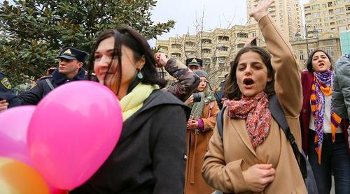 Participants of feminist rally in Baku. Photo by Aziz Karimov for the Caucasian Knot