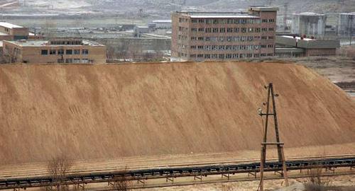 The territory of the "Ararat Cement" Factory. Photo by the press service http://www.araratcement.am/hy/technologies