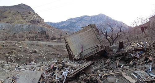 Consequences of the special operation in the dwelling settlement of Vremenny. December 2018. Photo by the press service of the Human Rights Centre "Memorial"