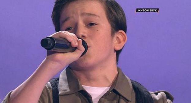 Yusup Aliev at the music contest "You are super!". Photo: screenshot of the video by NTV  https://www.ntv.ru/video/1709234/