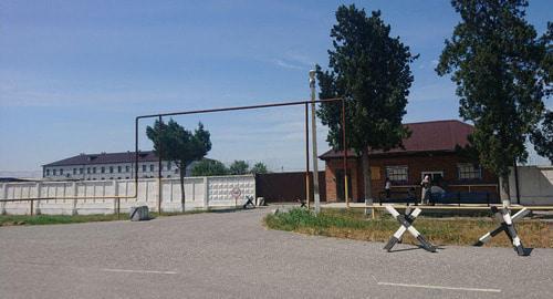 The colony in Argun where the court session took place. June 10, 2019. Photo by the press service of the Human Rights Centre "Memorial"