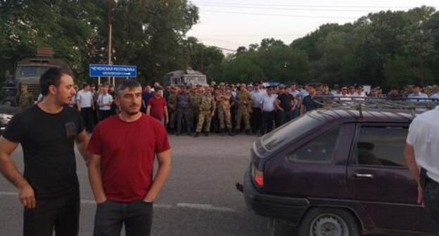 A rally against the signs of Chechnya installed in Dagestan. June 11, 2019. Photo by Ilyas Kapiev for the "Caucasian Knot"