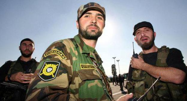 Law enforcers in Grozny. Photo: REUTERS Eduard Korniyenko