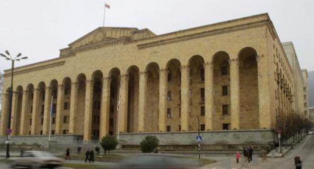 Georgian Parliament building in Tbilisi. Photo: REUTERS/David Mdzinarishvili