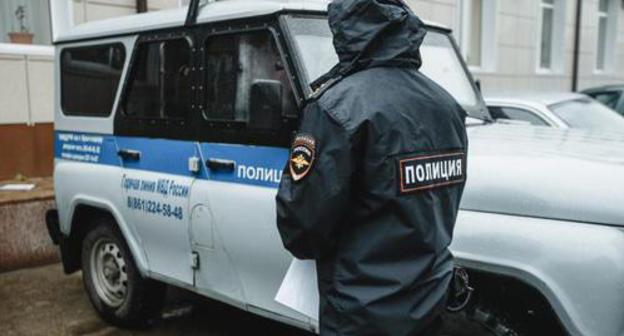 A police officer. Photo: Maxim Tishin / Yugopolis