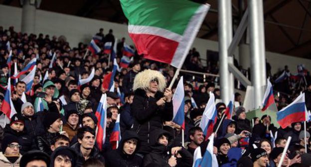 Fans of the Football Club (FC) "Akhmat" (Grozny) at the match in Grozny. Photo: REUTERS/Kazbek Basayev