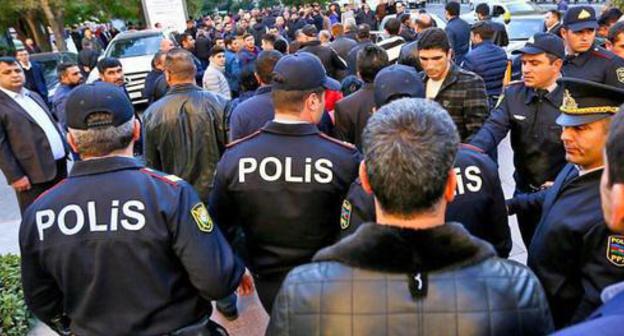 The police officers at a protest action in Azerbaijan. Photo by Aziz Karimov for the "Caucasian Knot"