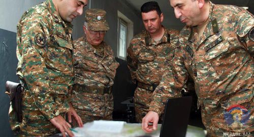 Servicemen of Nagorno-Karabakh Army. Photo: press service of the Ministry of Defence of Nagorno-Karabakh, http://www.nkrmil.am/news/view/2534